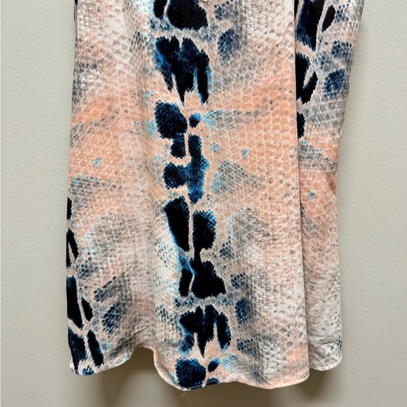 2/$30 Buddy Love - Multicolor Snakeskin Spaghetti Strap Blouse/Top Size Small - Picture 4 of 8